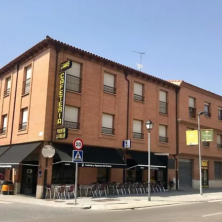 Puerta La Pensión 2*