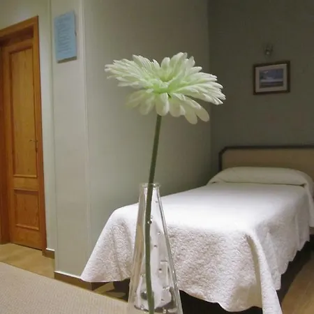 Puerta La Tordesillas