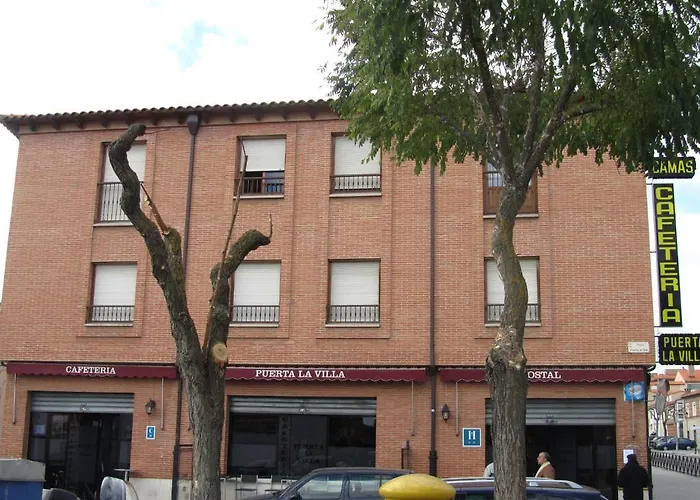 Pensión Puerta La Tordesillas