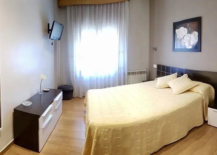 Puerta La Tordesillas