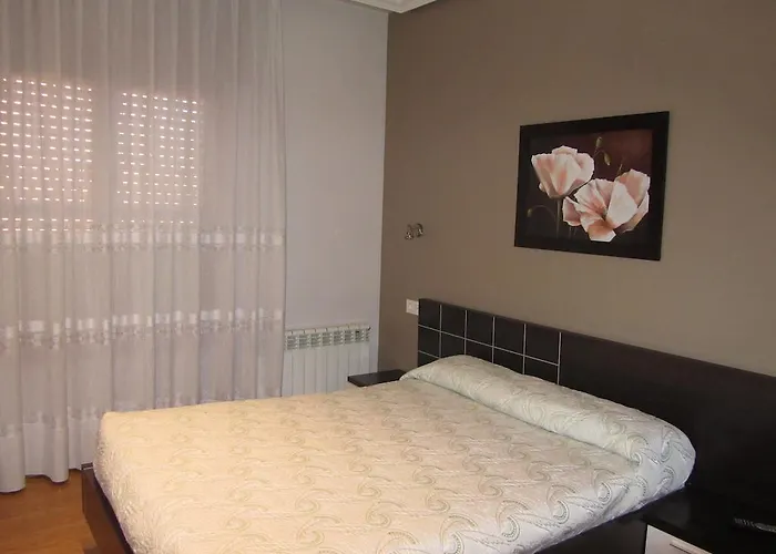 Pensión Puerta La Tordesillas